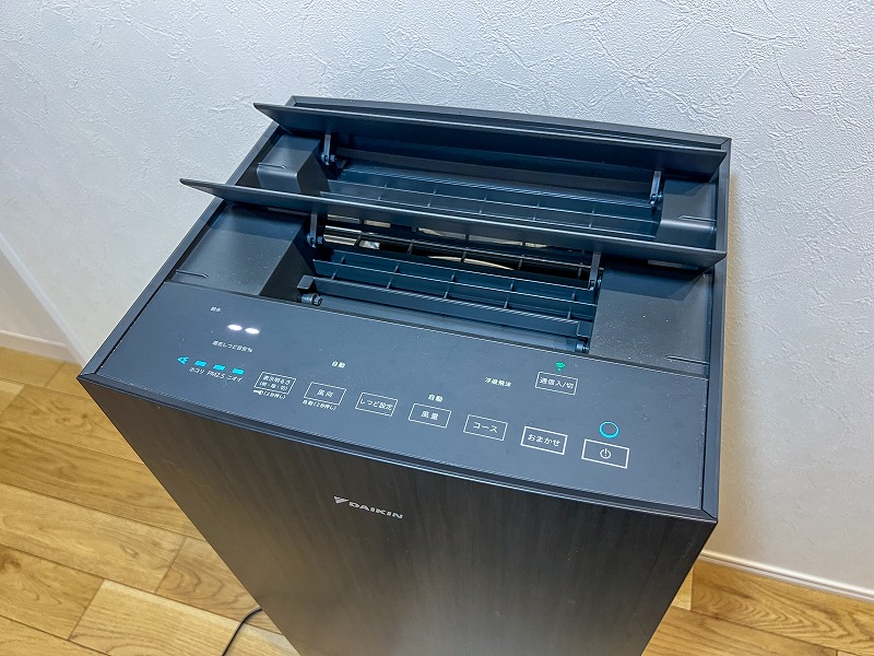 ダイキンのMCK905Aの操作パネル部分