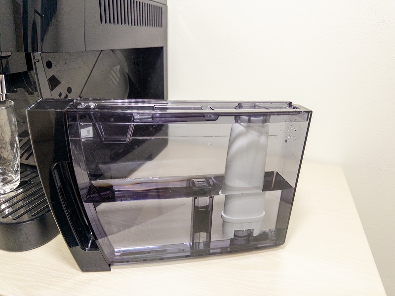 マグニフィカスタートの水タンク