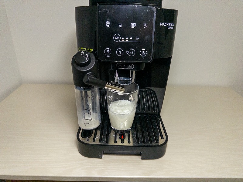 マグニフィカスタートのミルクフロッサー