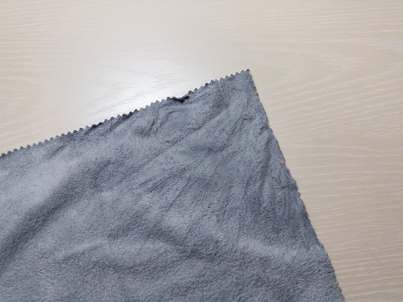 ほんの一部だけ濡らした状態のクロス